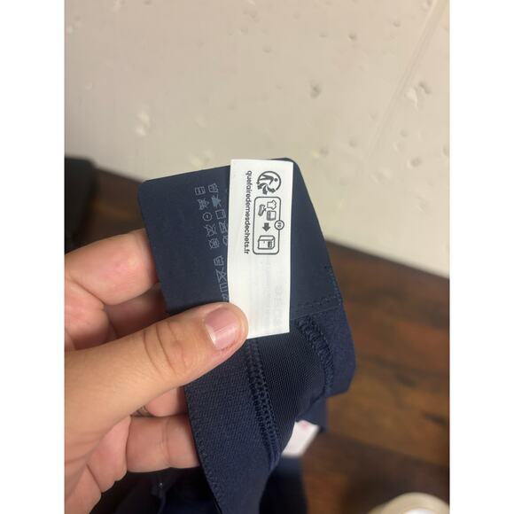 Lululemon Run Times Bra Navy Blue 38C | High Support Athletic Sports Bra NEW - Picture 7 of 9